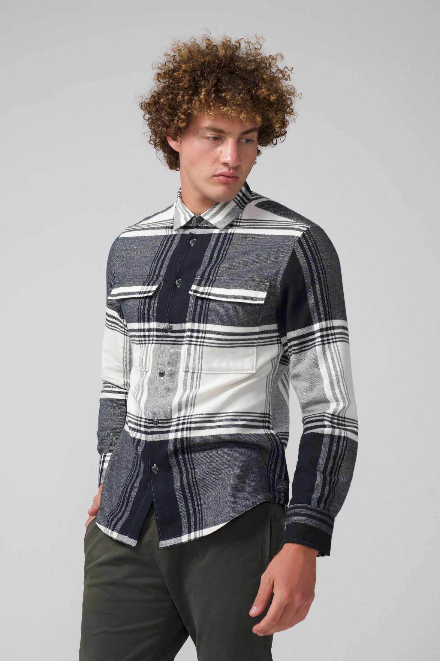 black-white-plaid_all