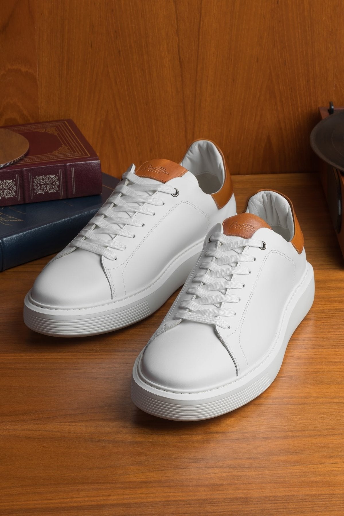 white-dark-vachetta-all